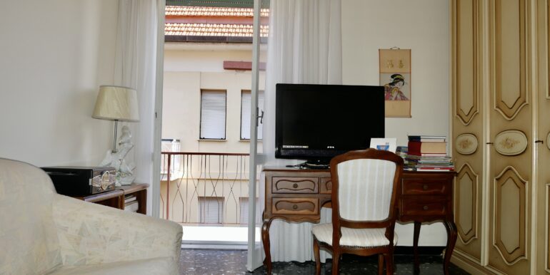 P1020056